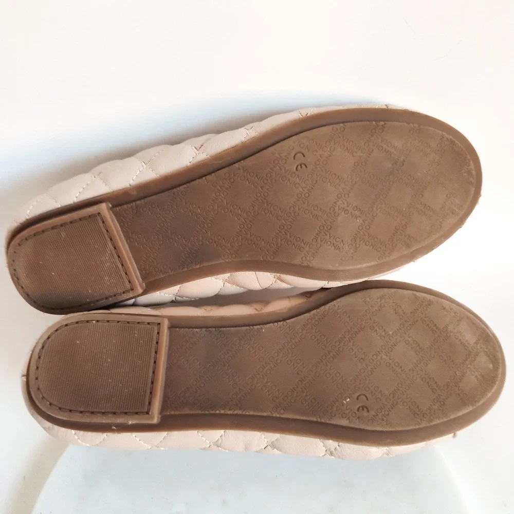 Vionic Ballet Flats Size 8 Desiree Beige Quilted Leather Patent Cap Toe‎ Comfort